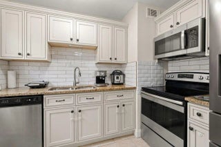 Photo of Listing #R11124545