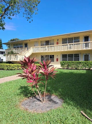 Photo of Listing #R11124693