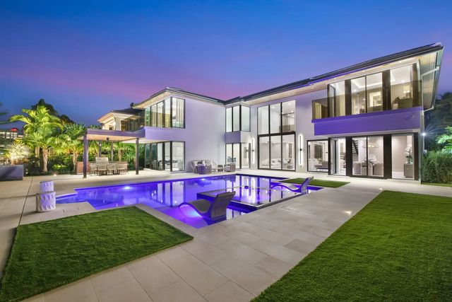 2 of 87 - 2533 Aqua Vista Boulevard, Fort Lauderdale, FL