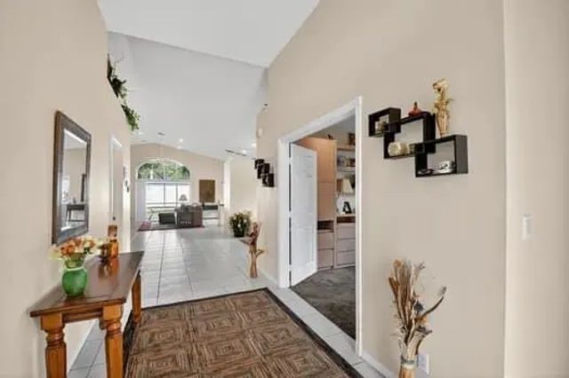 4 of 50 - 10299 Utopia Circle W, Boynton Beach, FL