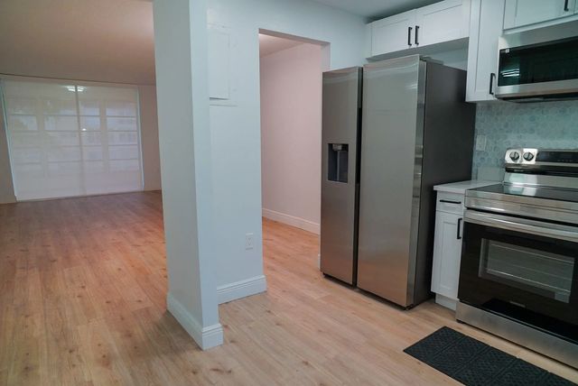 2780 N Pine Island Road #211, Sunrise
