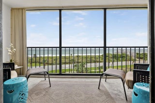 Photo of Listing #R11125027