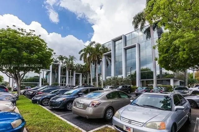 16855 Ne 2 Avenue #n104, North Miami Beach