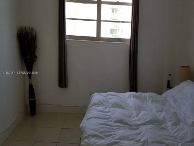 5 of 7 - 19390 Collins Avenue #1124, Sunny Isles Beach, FL