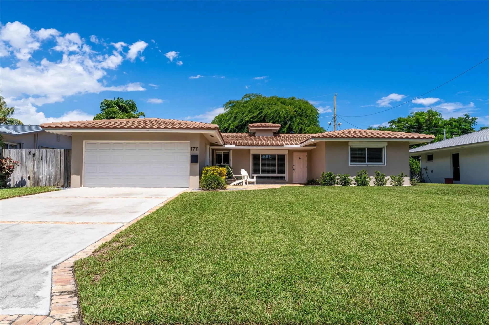1711 Ne 40th Court, Oakland Park