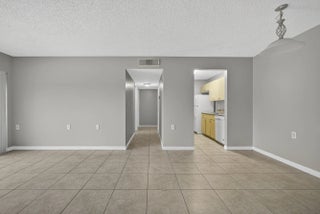 Photo of Listing #R11125314