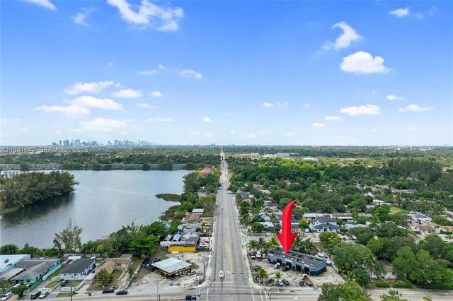 11070 Nw 17th Avenue, Miami