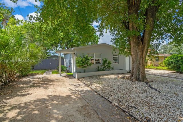 2 of 30 - 3380 Nw 8th Place, Lauderhill, FL
