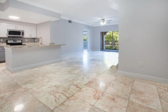 3 of 36 - 5860 W Sample Road #204, Coral Springs, FL