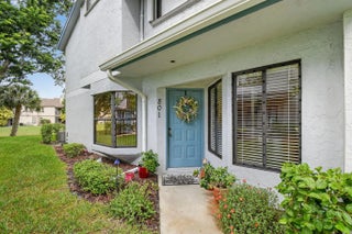 Photo of Listing #R11125455