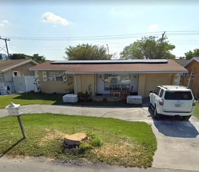 2 of 2 - 6632 Emerald Lake Drive, Miramar, FL