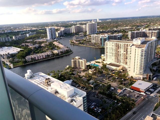 5 of 24 - 4111 S Ocean Drive #2910, Hollywood, FL