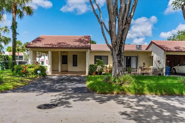 16273 Laurel Drive #7, Weston
