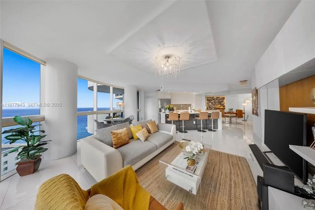 2 of 42 - 6301 Collins Avenue #2107, Miami Beach, FL