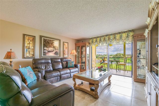 3 of 59 - 3650 Environ Boulevard #401, Lauderhill, FL