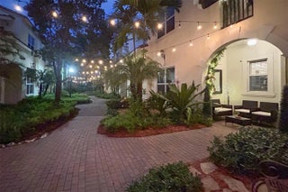 Photo of Listing #F10526517