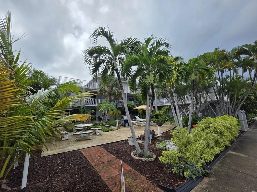 201 S Lakeside Drive, Lake Worth Beach