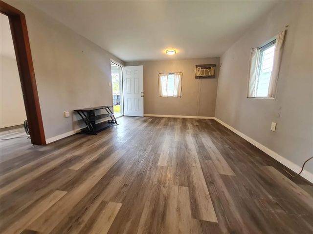 3 of 16 - 6141 Garfield, Hollywood, FL