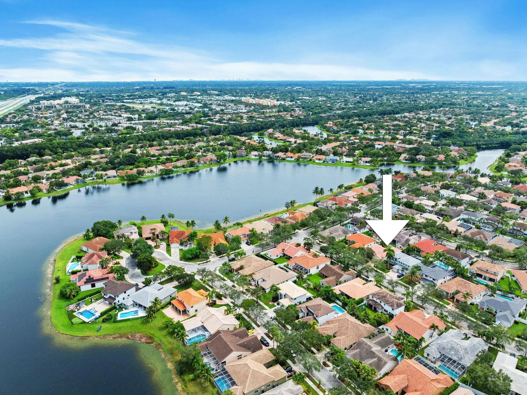 833 Heritage Drive, Weston