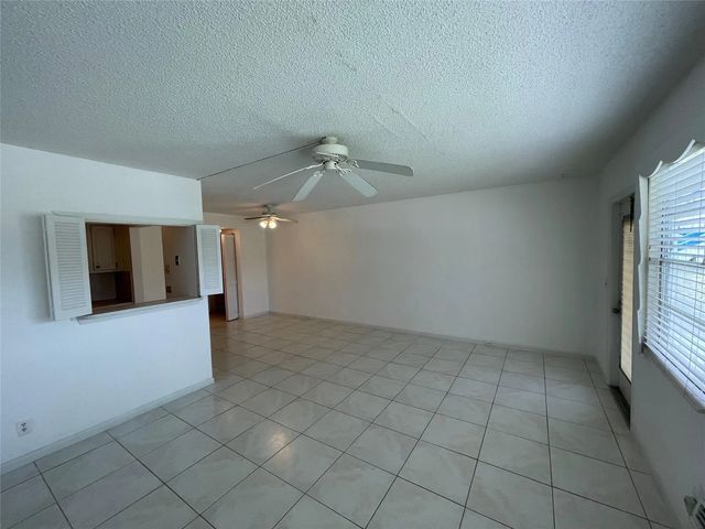 4 of 14 - 116 Prescott F #f, Deerfield Beach, FL