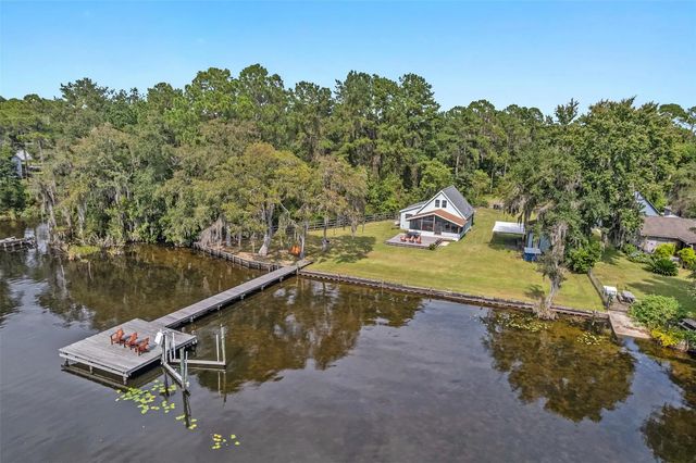 2 of 60 - 115 Flora Terrace, Florahome, FL