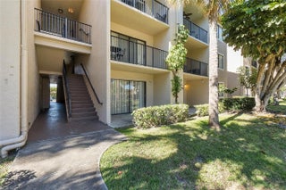 Photo of Listing #F10527682