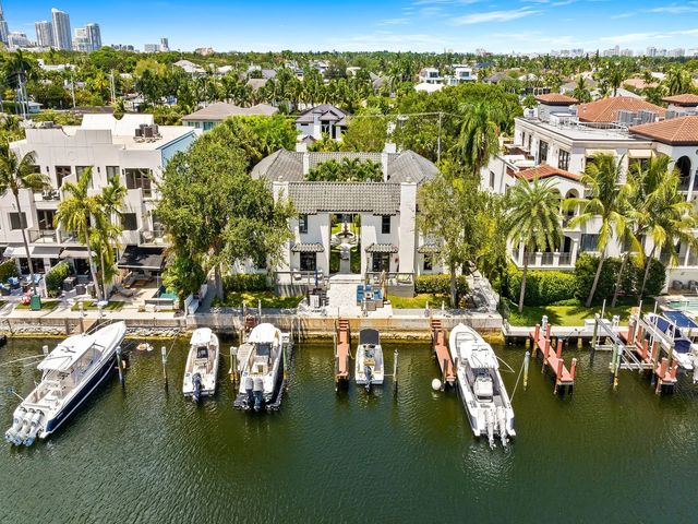2 of 27 - 1524 Se 12th Street #5, Fort Lauderdale, FL