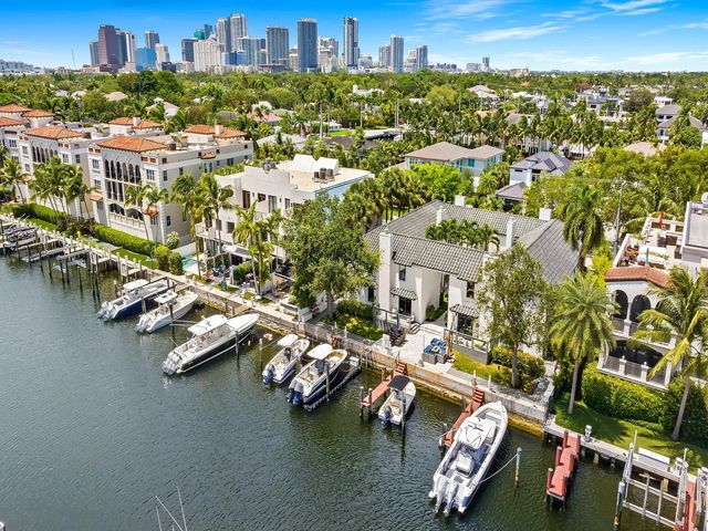 4 of 27 - 1524 Se 12th Street #5, Fort Lauderdale, FL