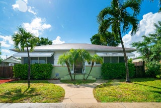 Photo of Listing #R11125981