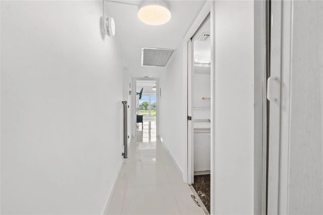 5 of 10 - 3004 Portofino Isle #k4, Coconut Creek, FL