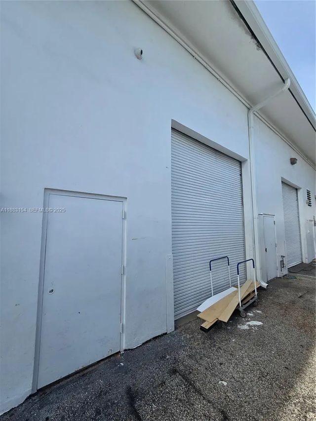 5 of 17 - 11917 W Sample Road #11919-11923, Coral Springs, FL