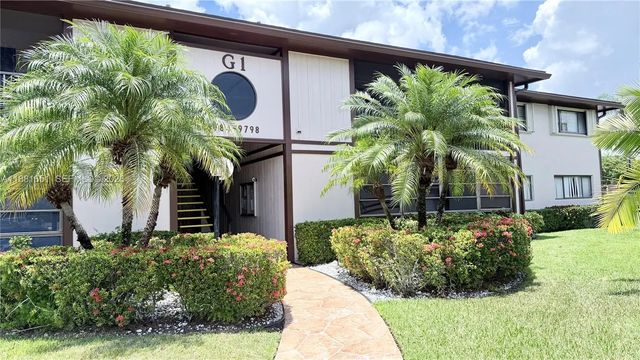 9794 N Belfort Circle #202, Tamarac