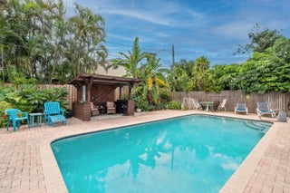 Photo of Listing #R11126237