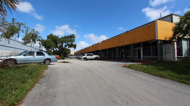 1620 Ne 148 Street #1626, North Miami