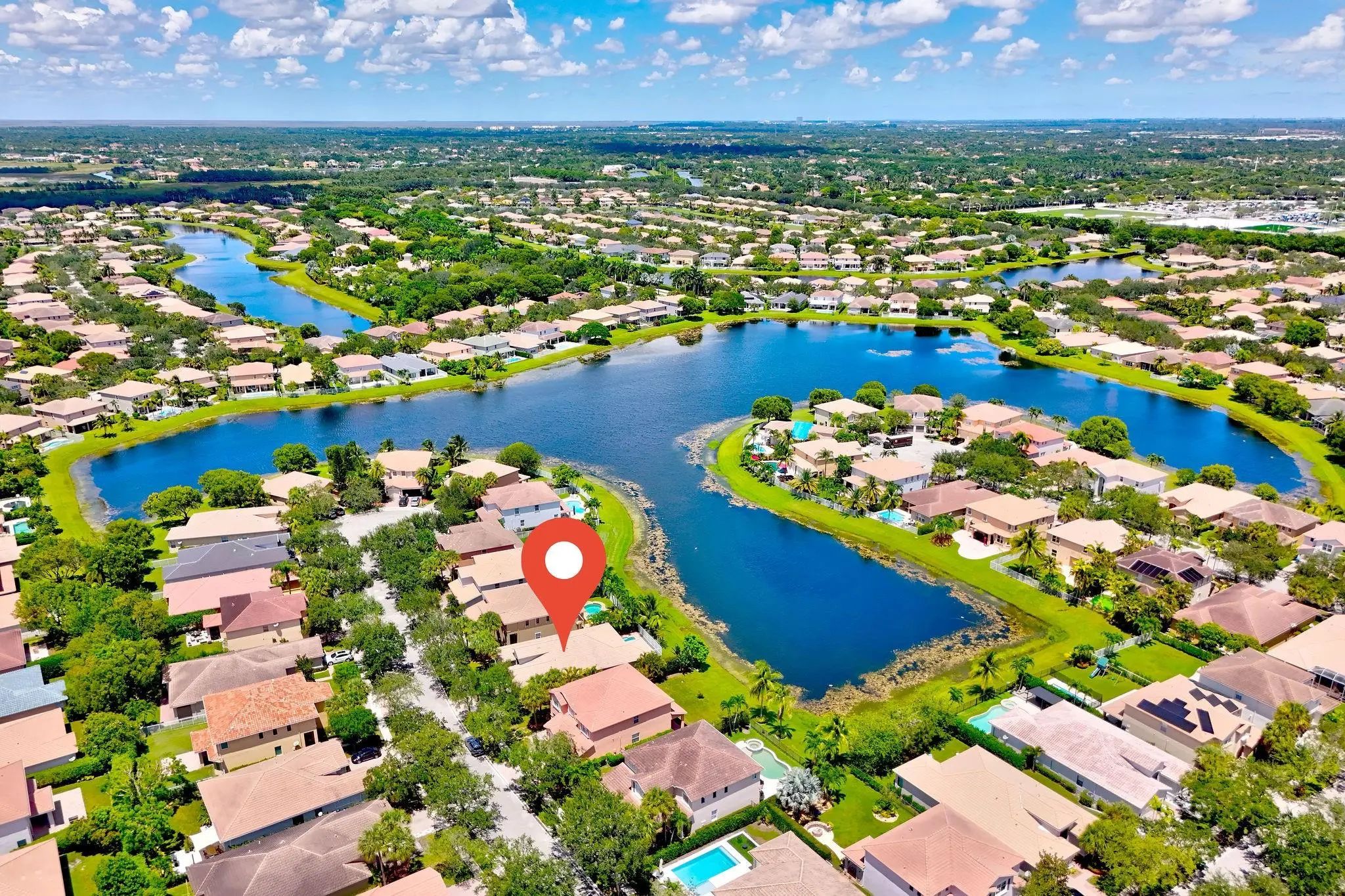 4422 Laurel Place, Weston