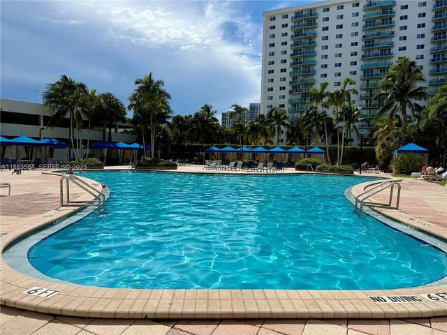 2 of 37 - 19370 Collins Avenue #620, Sunny Isles Beach, FL