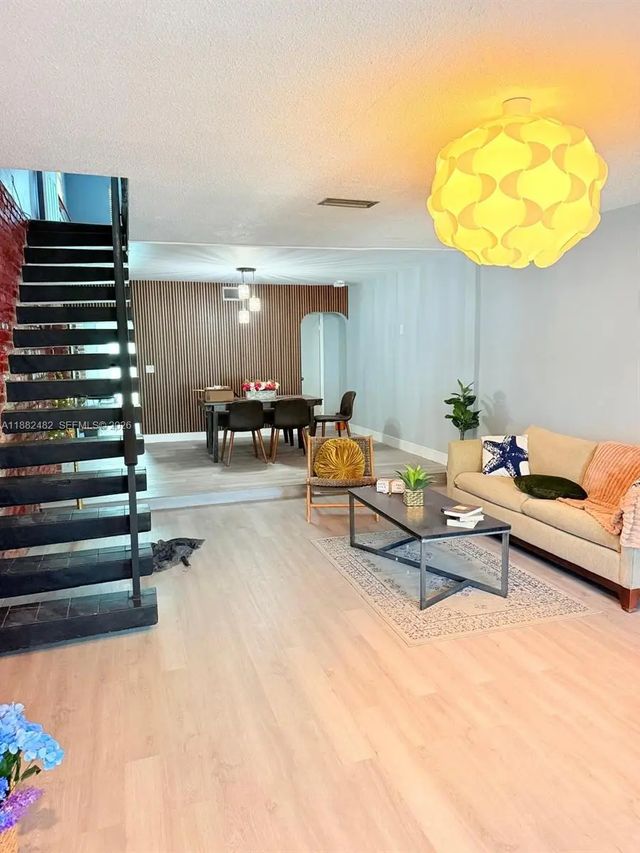 5 of 49 - 2270 Sw 46th Court, Dania Beach, FL