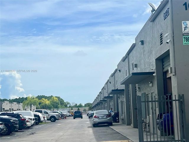 16215 Sw 117th Avenue #4, Miami