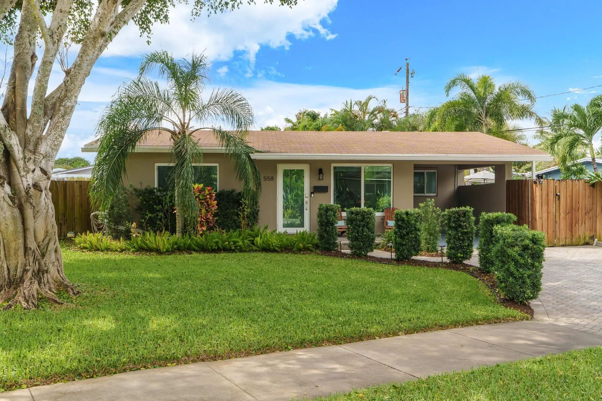 558 Ne 28th Street, Wilton Manors