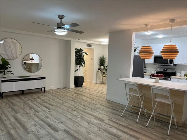 11685 Canal Drive #304, North Miami