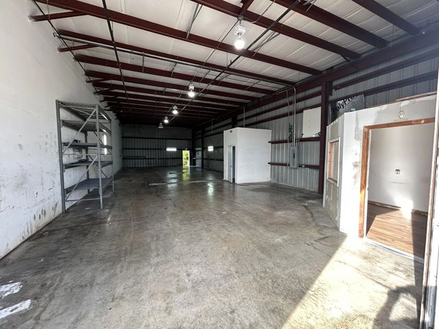 4 of 12 - 806 Old Dixie Highway #1, Lake Park, FL