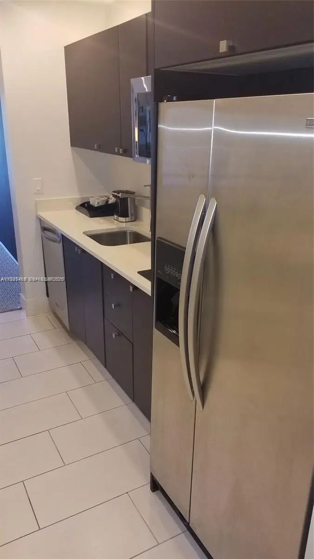 3 of 11 - 5300 Nw 87th Avenue #415, Doral, FL