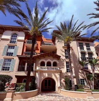 Photo of Listing #F10528270