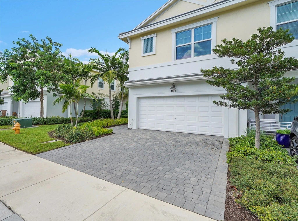 639 Parsons Way #639, Deerfield Beach