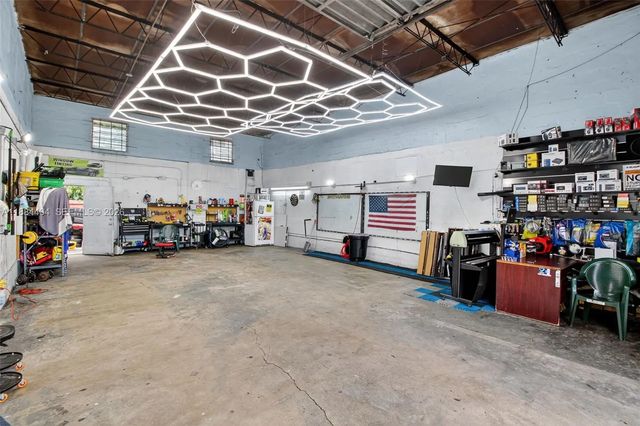 4 of 18 - 449 E Okeechobee Road, , FL