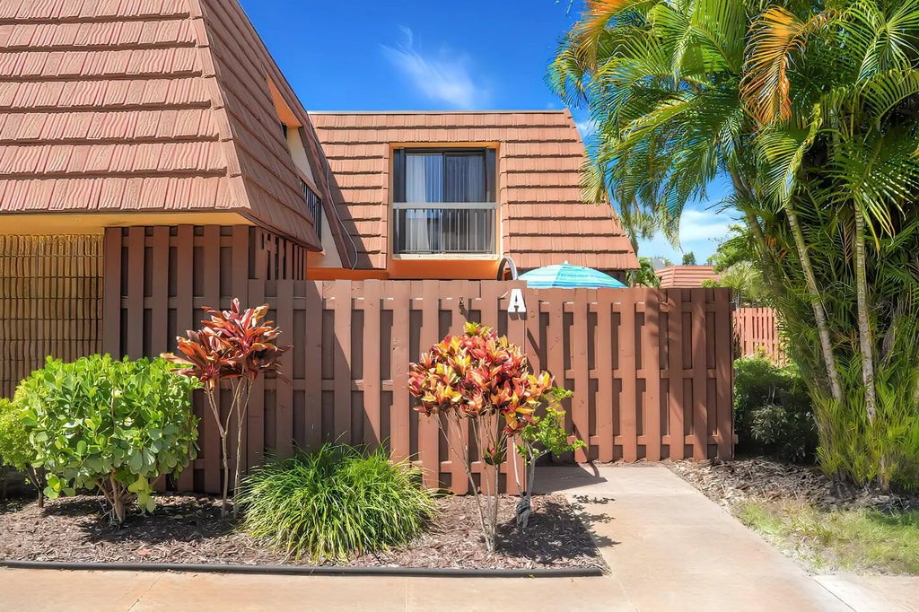 825 Center Street #14a, Jupiter