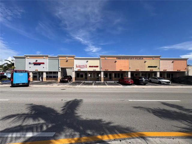 5829 W Hallandale Beach Boulevard #5821b, West Park