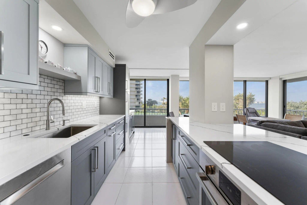 5510 N Ocean Drive #3d, Singer Island