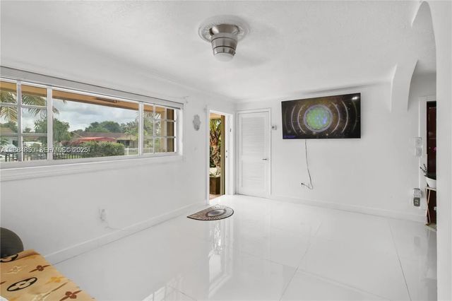 2 of 21 - 15745 Sw 303rd Terrace, Homestead, FL