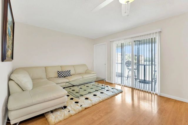 2 of 31 - 5300 Washington Street #d206, Hollywood, FL